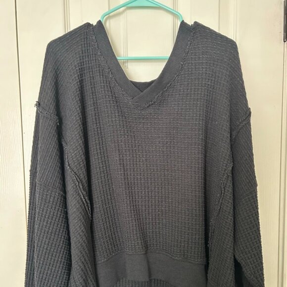 Aerie Black Waffle Sweater - Picture 1 of 3